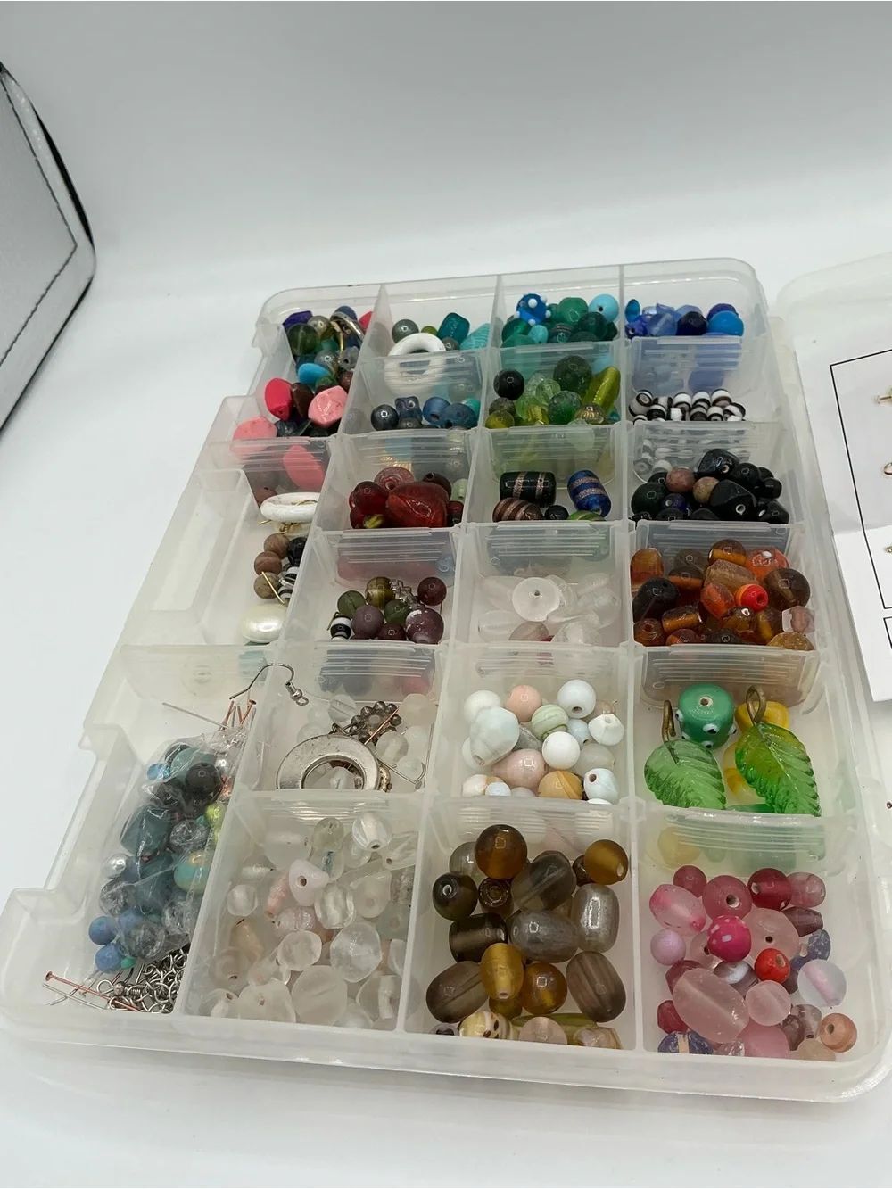 Assorted Multicolor Bead Jewelry Kit - Picture 6 of 6